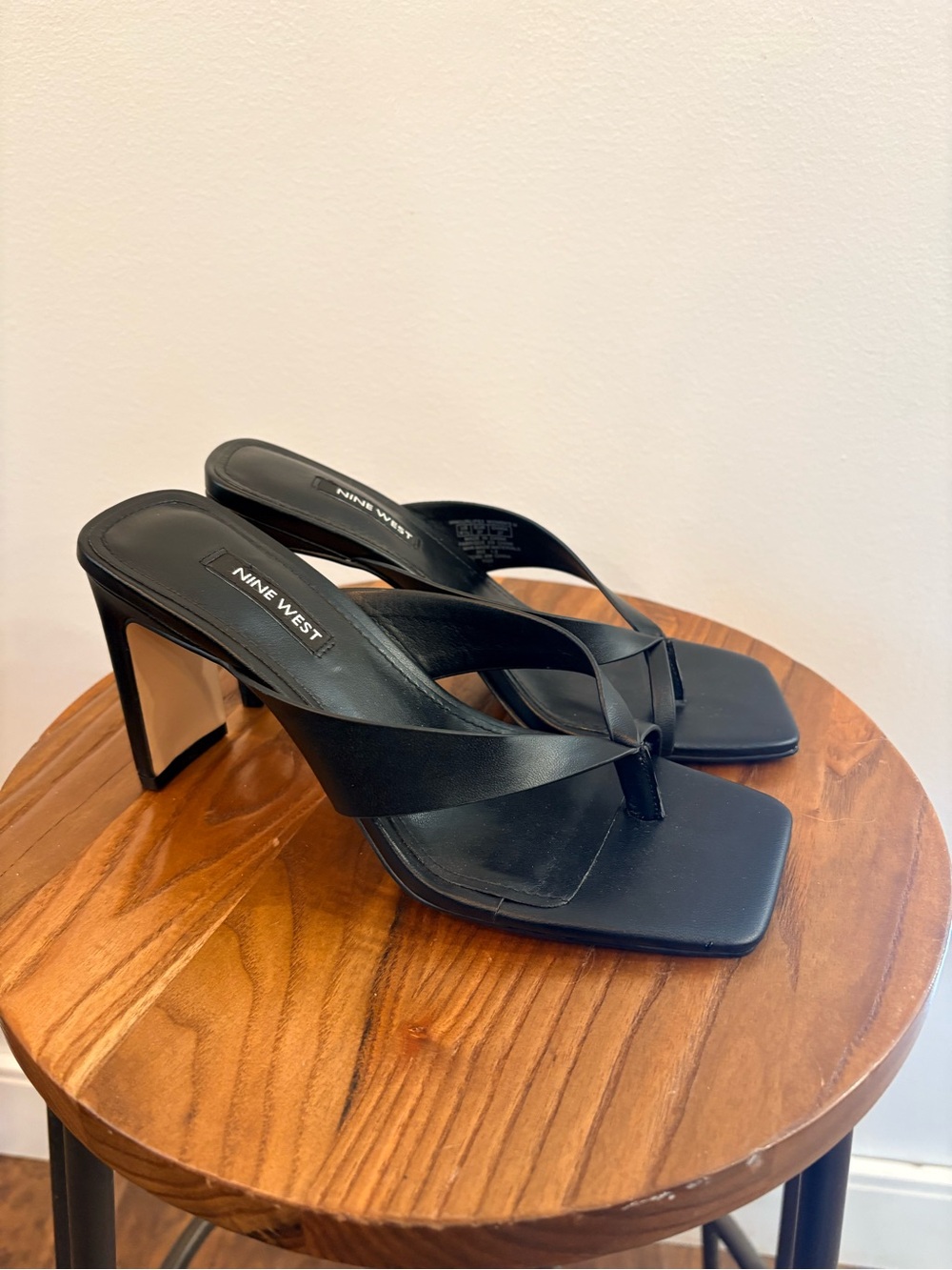 Nine West Black Square-Toe Strappy 3 inch Heeled Sandals Sz 6 1/2